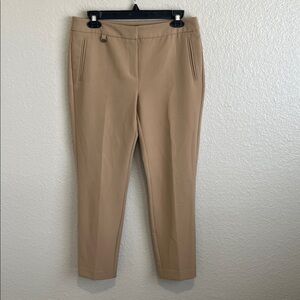 NWOT Elegant Tan Women's Cropped Pants 6